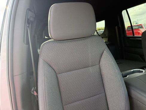 New 2026 Chevrolet Suburban LS image 45