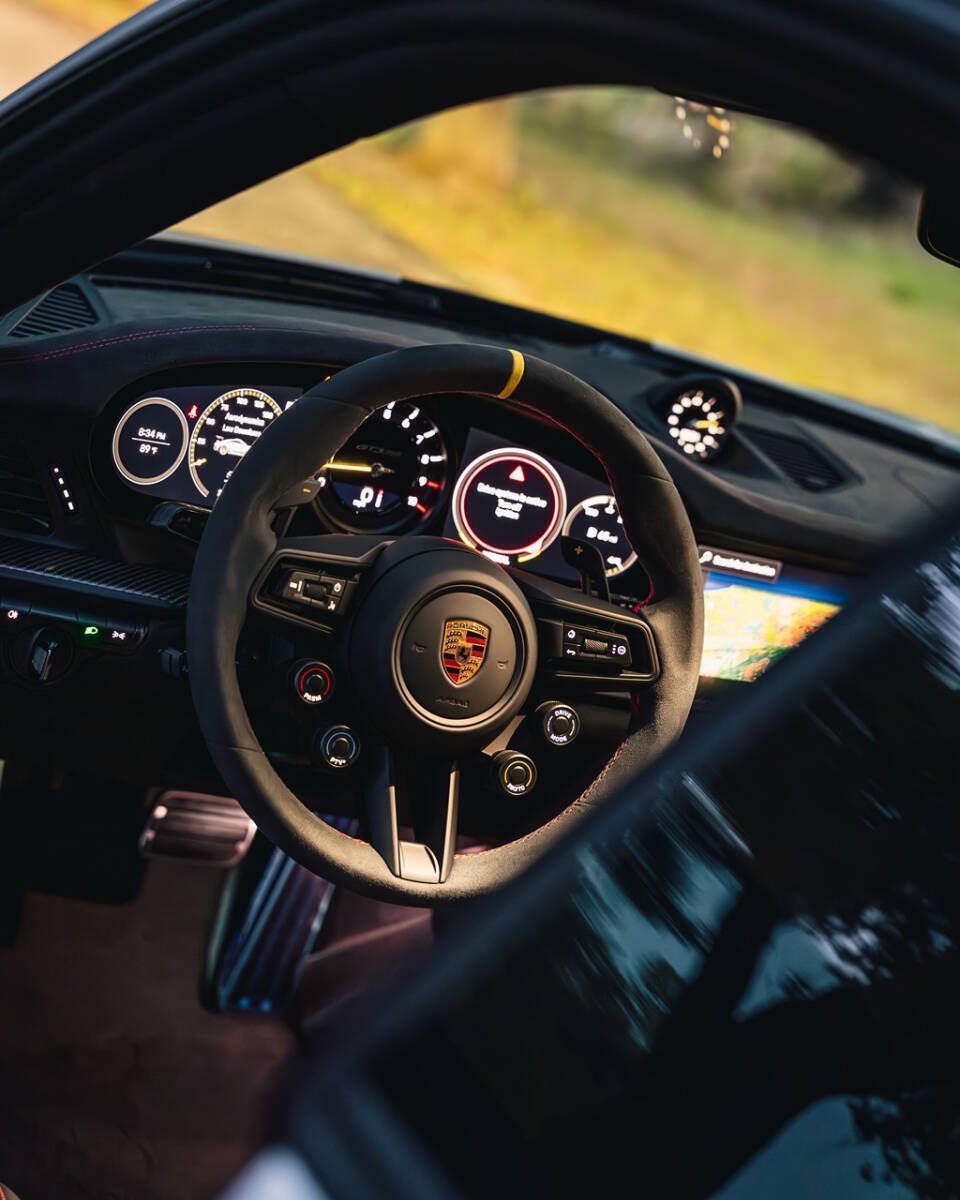 Used 2025 Porsche 911 GT3 RS RWD image 41