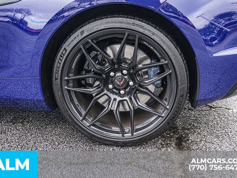 Used 2025 Chevrolet Corvette Z06 image 15