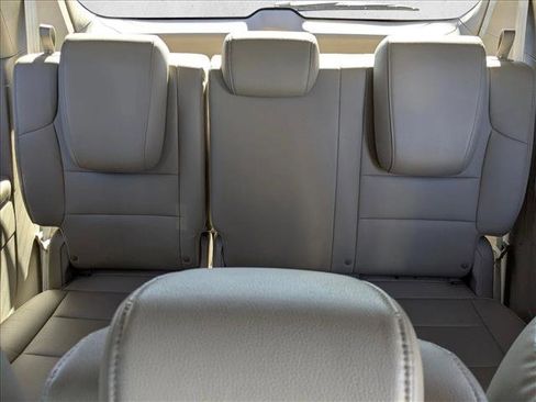 Used 2014 Honda Odyssey EX-L image 17