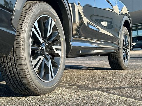 New 2026 Mitsubishi Eclipse Cross SEL image 13