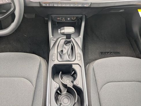 New 2026 Kia K4 FWD image 20