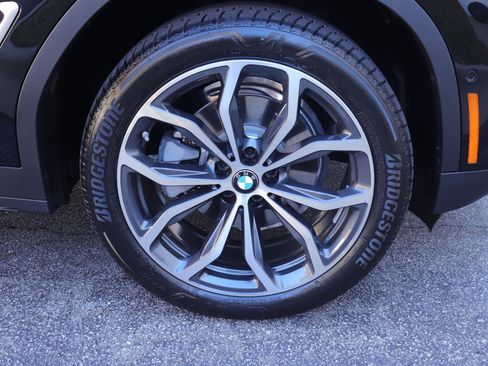 New 2025 BMW X4 xDrive30i w/ Premium Package image 44