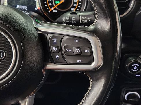 Used 2020 Jeep Wrangler Unlimited Sahara AWD/4WD image 48