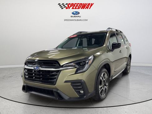 Certified 2025 Subaru Ascent Limited image 4