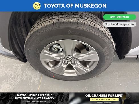 New 2025 Toyota RAV4 XLE w/ Convenience Package image 9