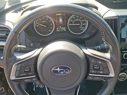 Used 2020 Subaru Forester Premium image 16