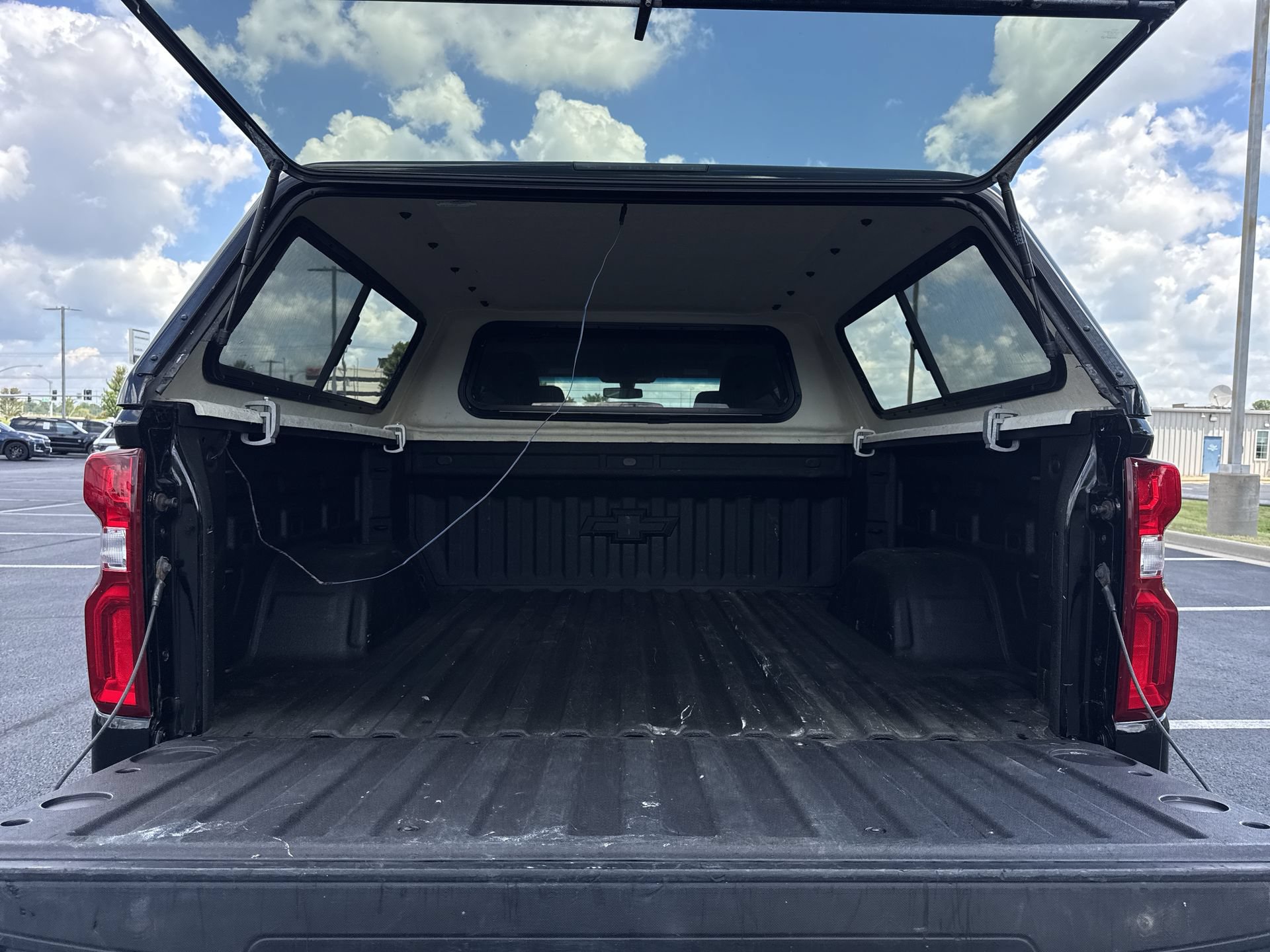 Certified 2022 Chevrolet Silverado 1500 RST w/ Bed Protection Package AWD/4WD image 23