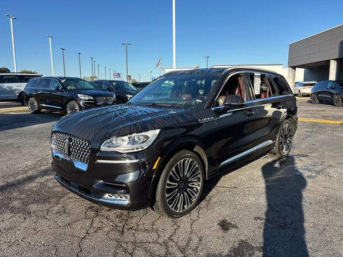 Certified 2023 Lincoln Aviator Black Label w/ Dynamic Handling Package image 3