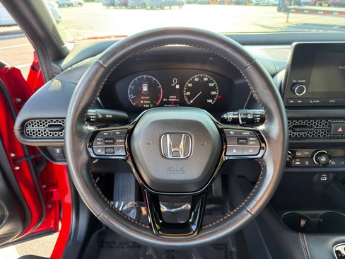 Used 2024 Honda HR-V Sport image 14