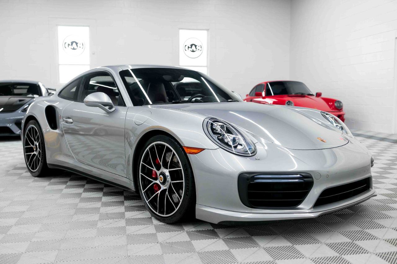 Used 2017 Porsche 911 4 Coupe AWD/4WD image 6