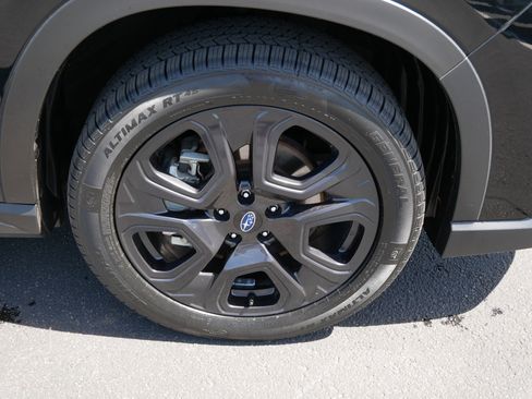 Certified 2024 Subaru Ascent Onyx Edition AWD/4WD image 15