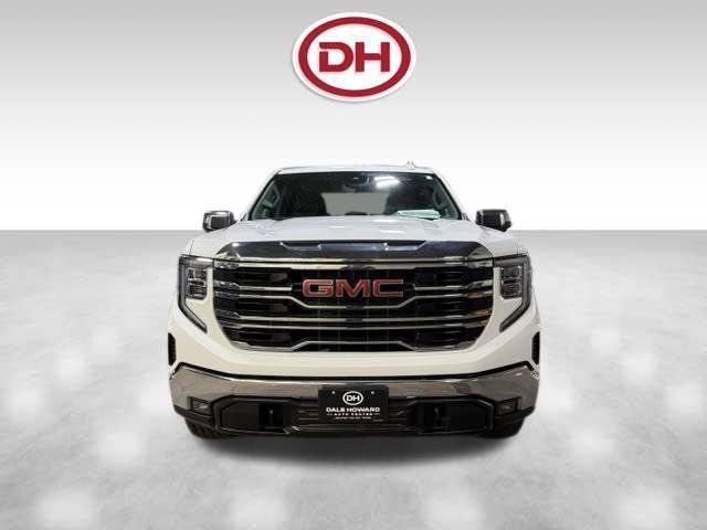 Used 2023 GMC Sierra 1500 SLT w/ SLT Convenience Package AWD/4WD image 8