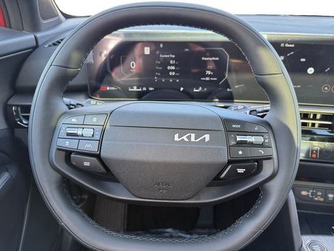 New 2026 Kia Sportage X-Line w/ X-Line Technology Package AWD/4WD image 12