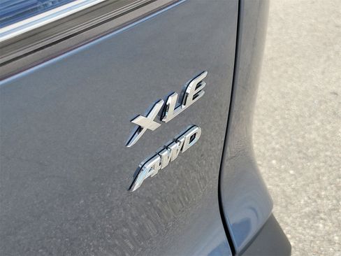 New 2026 Toyota Corolla Cross XLE image 7