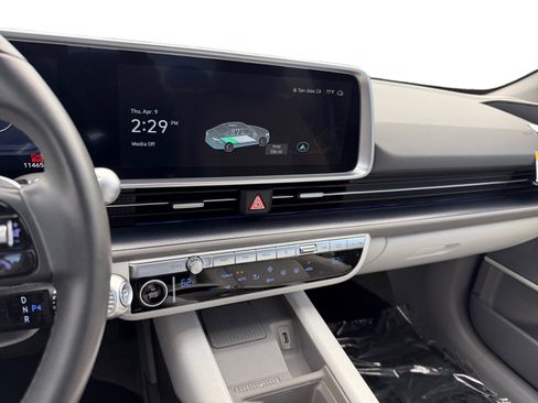 Used 2024 Hyundai Ioniq 6 SEL image 12