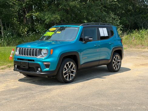 Used 2022 Jeep Renegade Limited w/ Sun, Sound & Wheels Group AWD/4WD image 3