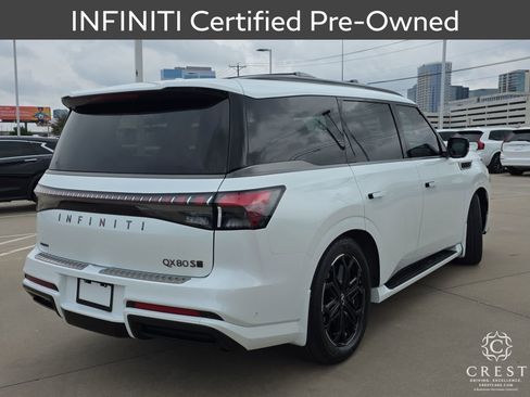 Certified 2026 INFINITI QX80 4WD w/ Sport Exterior Package image 6