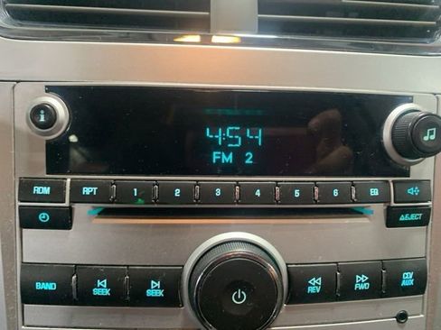 Used 2012 Chevrolet Malibu LS image 16