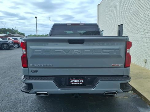 Used 2024 Chevrolet Silverado 1500 RST AWD/4WD image 4