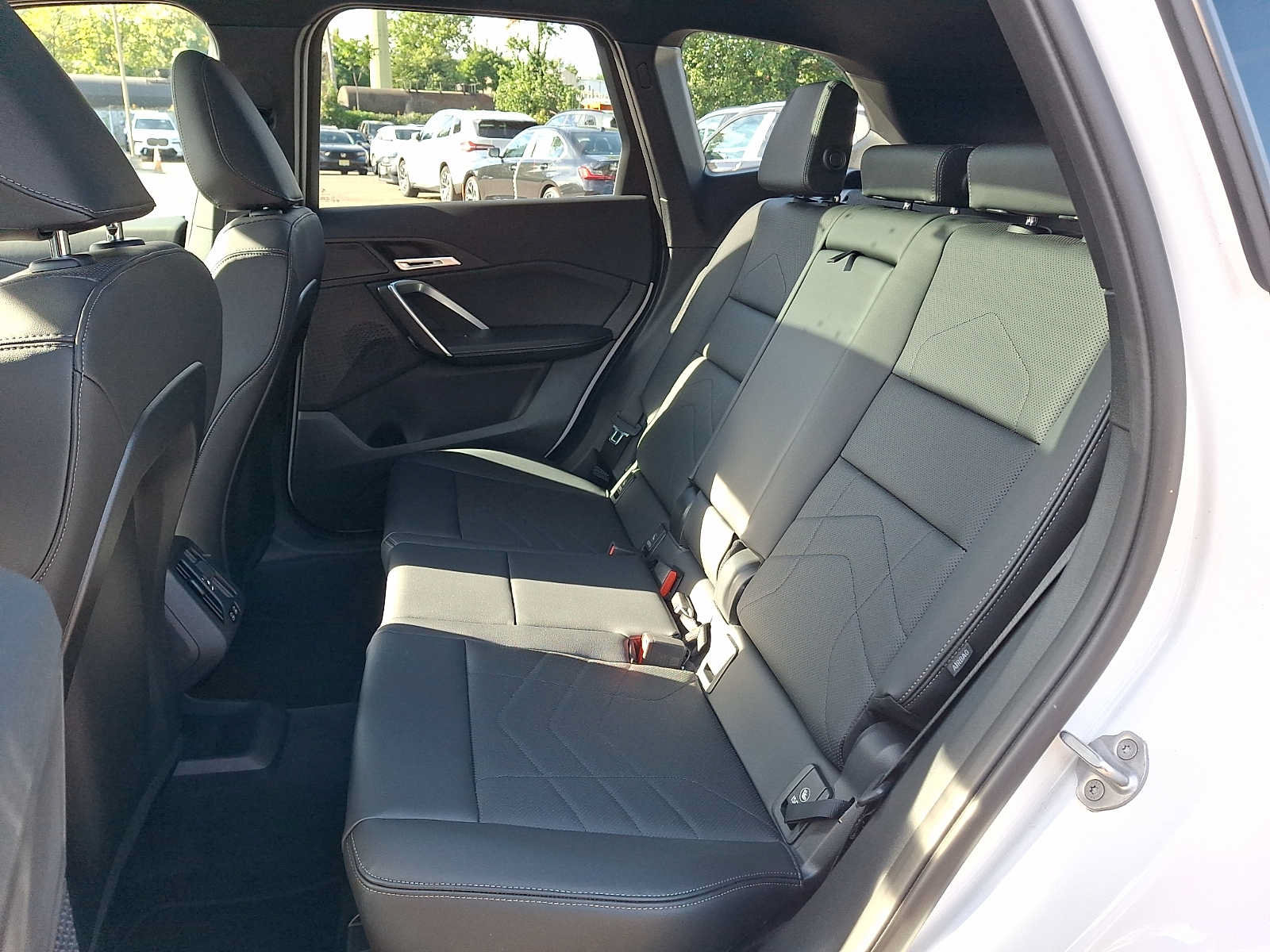 Used 2026 BMW X1 xDrive28i w/ Technology Package AWD/4WD image 8