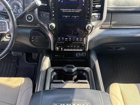Used 2019 RAM 2500 Limited AWD/4WD image 21