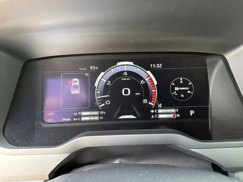 New 2026 Toyota Tundra 4x4 CrewMax image 32