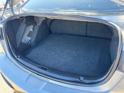 Used 2010 MAZDA MAZDA3 i Sport image 21