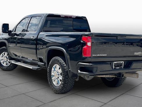 Used 2022 Chevrolet Silverado 2500 High Country AWD/4WD image 12