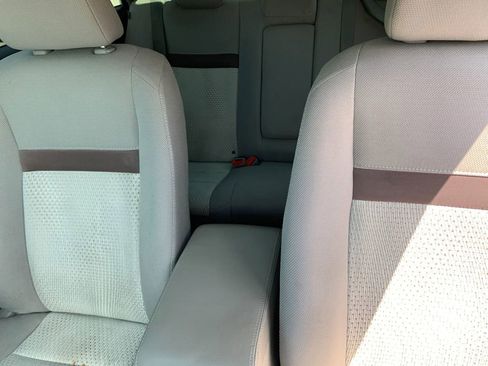Used 2012 Toyota Camry LE FWD image 9
