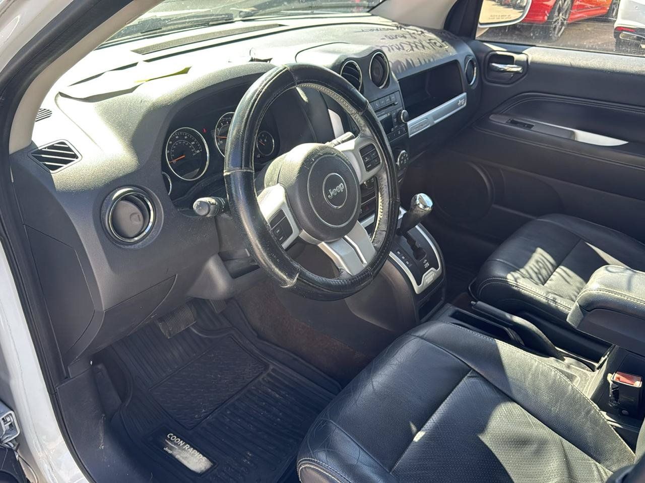 Used 2015 Jeep Compass High Altitude AWD/4WD image 9