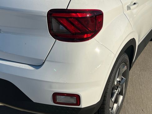 New 2026 Hyundai Venue SEL image 13