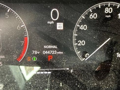 Used 2025 Honda Civic Sport image 9