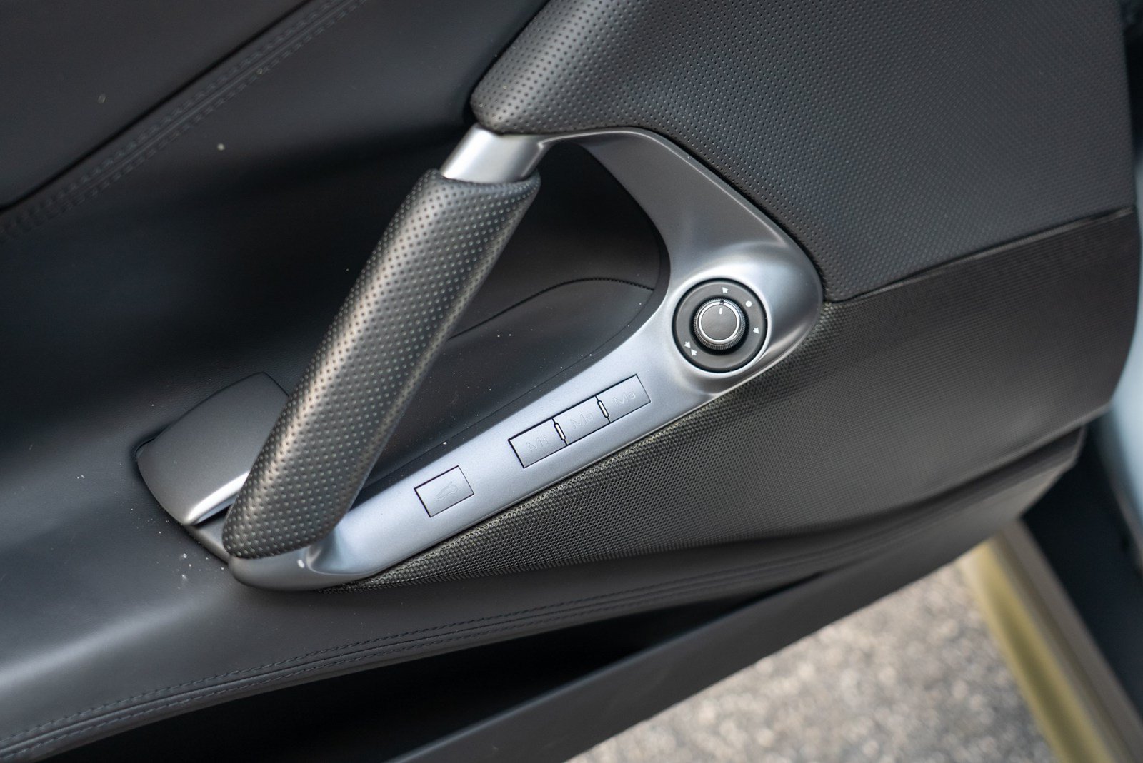 Used 2020 Ferrari 812 Superfast RWD image 29