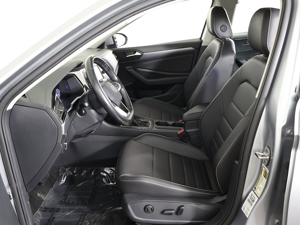 Used 2023 Volkswagen Jetta SE FWD image 27