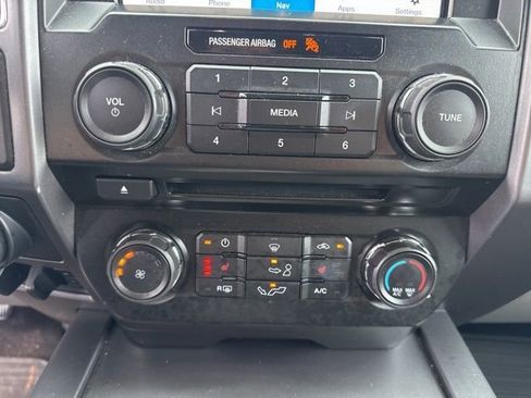 Used 2016 Ford F150 XLT w/ Equipment Group 302A Luxury image 25