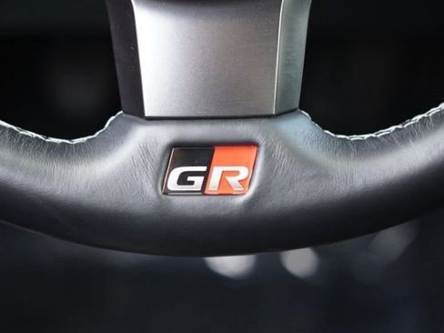 Used 2022 Toyota GR86 image 18