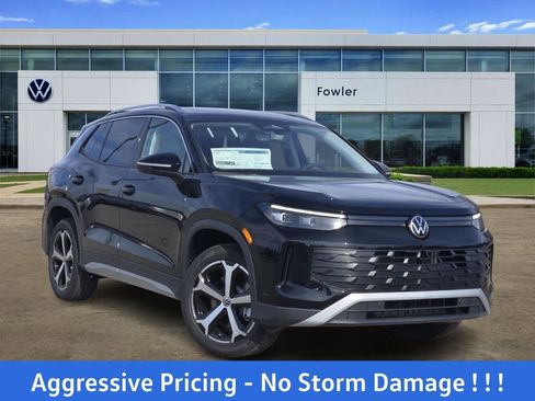 New 2026 Volkswagen Tiguan SE AWD/4WD image 1