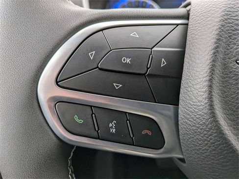 New 2026 Chrysler Pacifica Select image 17