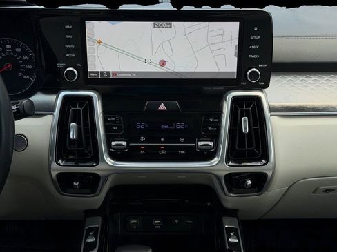 Used 2022 Kia Sorento SX FWD image 20