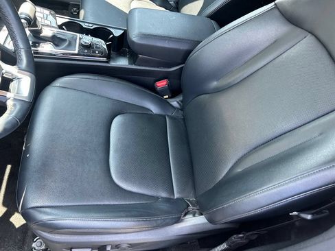 Certified 2024 Kia Sportage EX AWD/4WD image 18