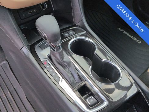 Used 2024 Chevrolet Equinox Premier image 37