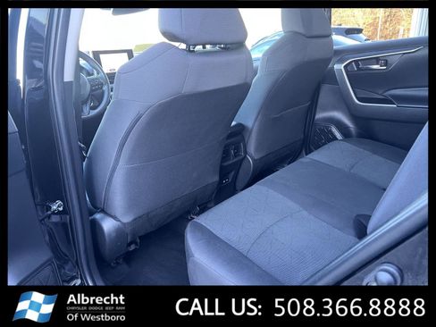Used 2024 Toyota RAV4 XLE image 12