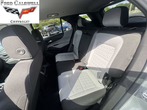 Certified 2024 Chevrolet Equinox LS w/ LS Convenience Package FWD image 30