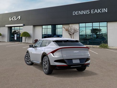 New 2025 Kia EV6 Light w/ Light LR Technology Package image 4