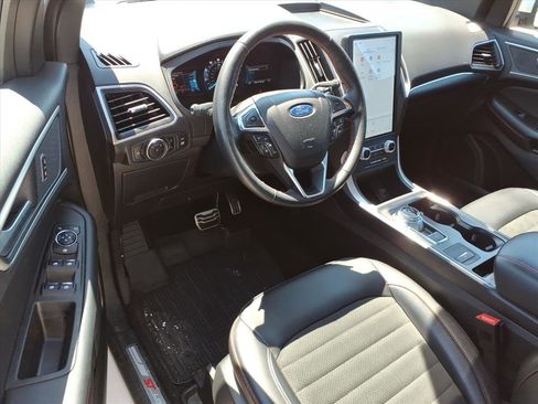 Certified 2024 Ford Edge ST-Line w/ Class II Trailer Tow Package AWD/4WD image 8
