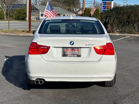 Used 2011 BMW 328i xDrive Sedan image 6