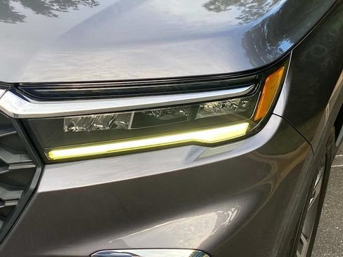 Used 2023 Honda Pilot EX-L image 5