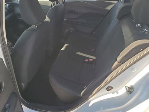 Certified 2025 Nissan Kicks Play S image 11