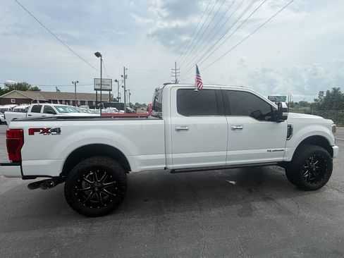 Used 2022 Ford F250 Platinum AWD/4WD image 5